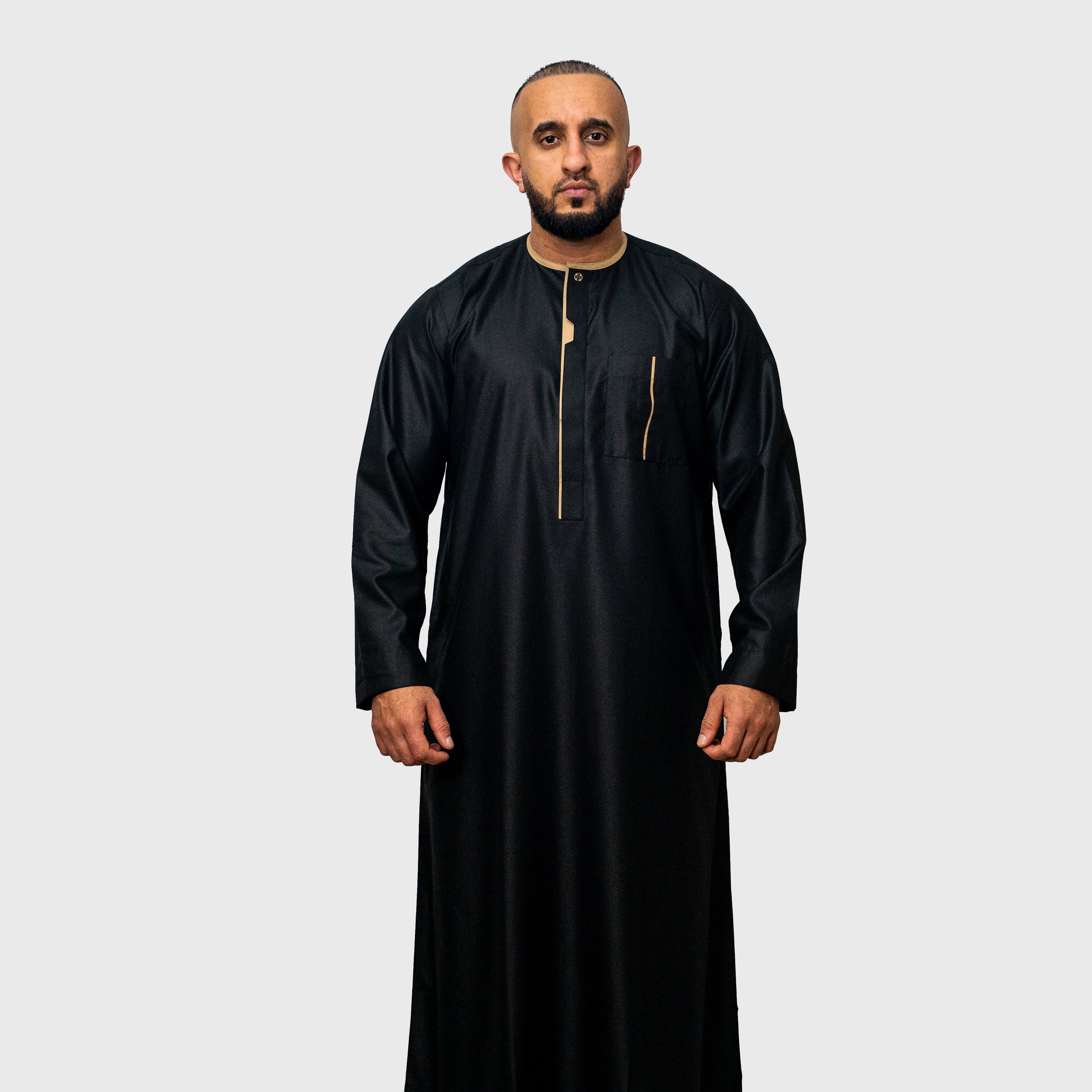 Luxury Buttoned Midnight Black ZA Emirati Thobe